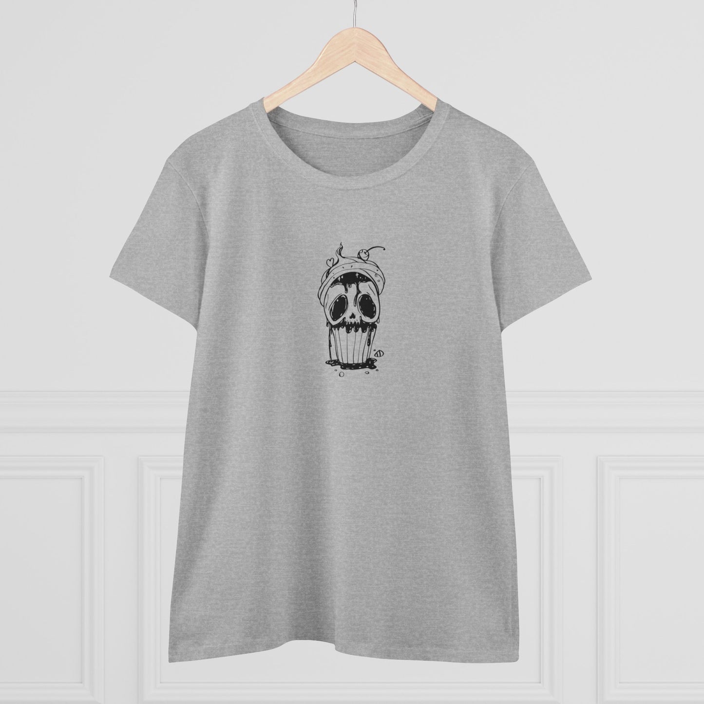 Skull Cupcake, Halloween Cupcake Designs, Halloween Graphic Shirts, Spooky Halloween Shirts, Cute Halloween Graphic Tees