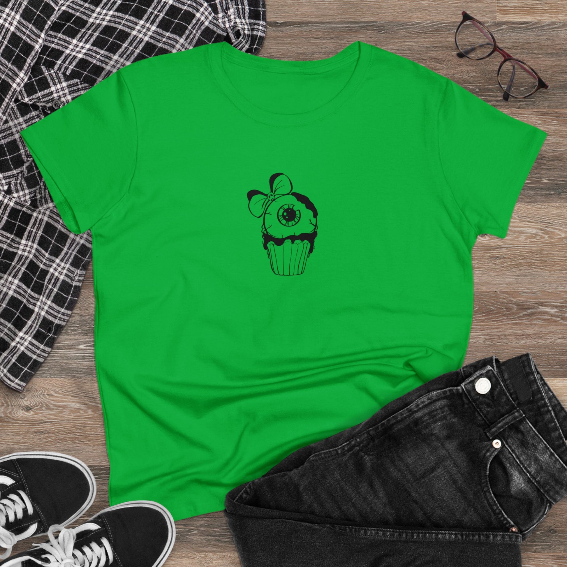 Cute Eyeball Cupcake, Halloween Cupcake Designs, Halloween Graphic Shirts, Spooky Halloween Shirts, Cute Halloween Graphic Tees