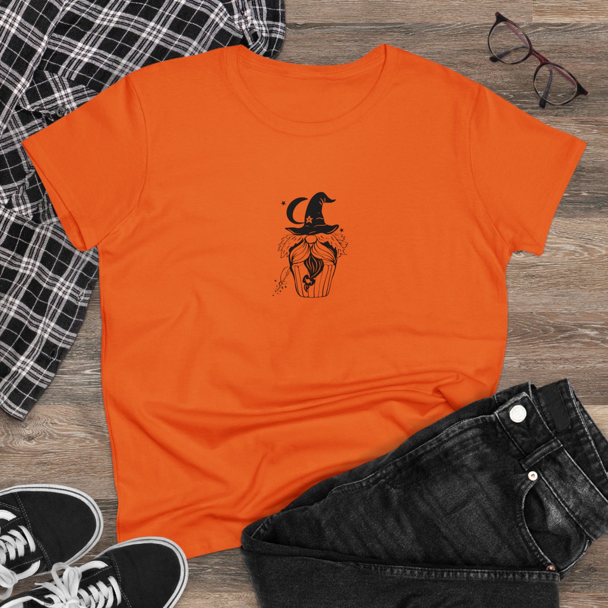 Witch Cupcake, Halloween Cupcake Designs, Halloween Graphic Shirts, Spooky Halloween Shirts, Cute Halloween Graphic Tees