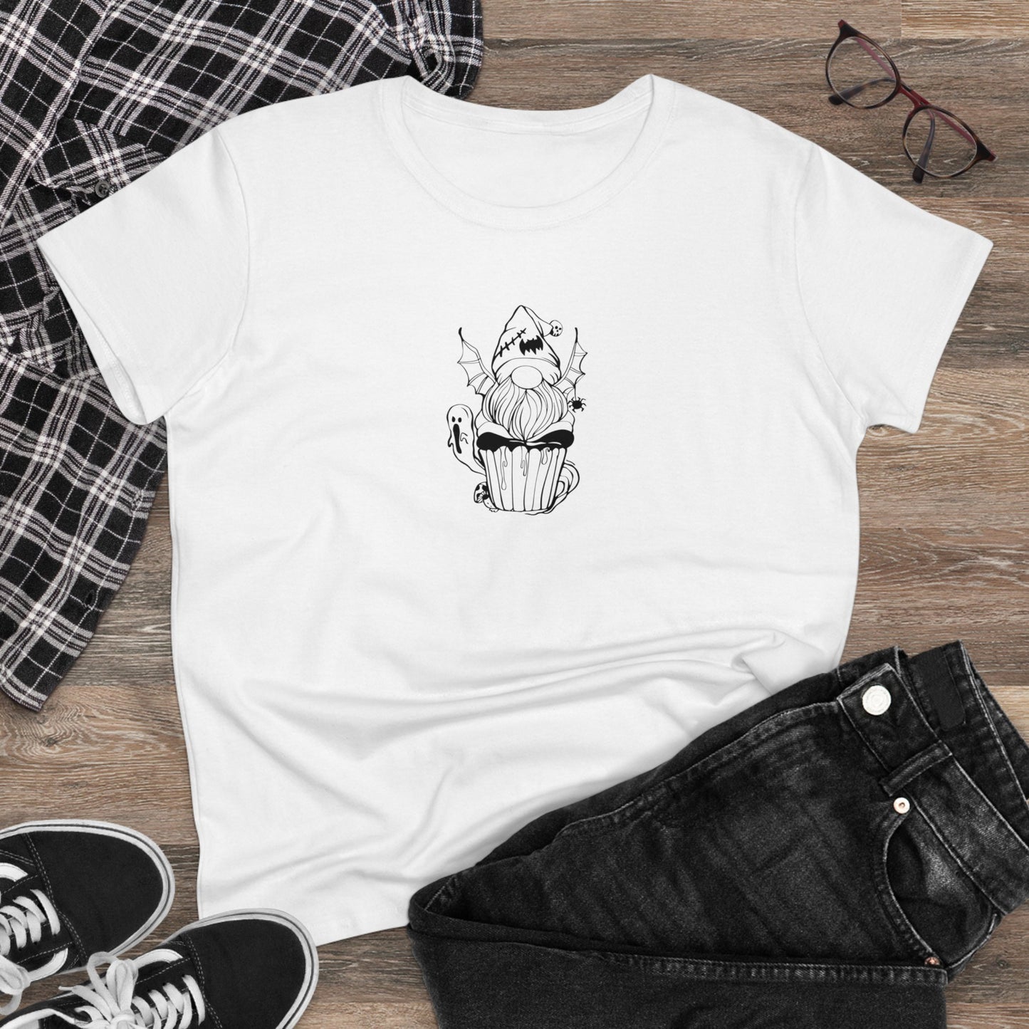 Spooky Elf Cupcake, Halloween Cupcake Designs, Halloween Graphic Shirts, Spooky Halloween Shirts, Cute Halloween Graphic Tees