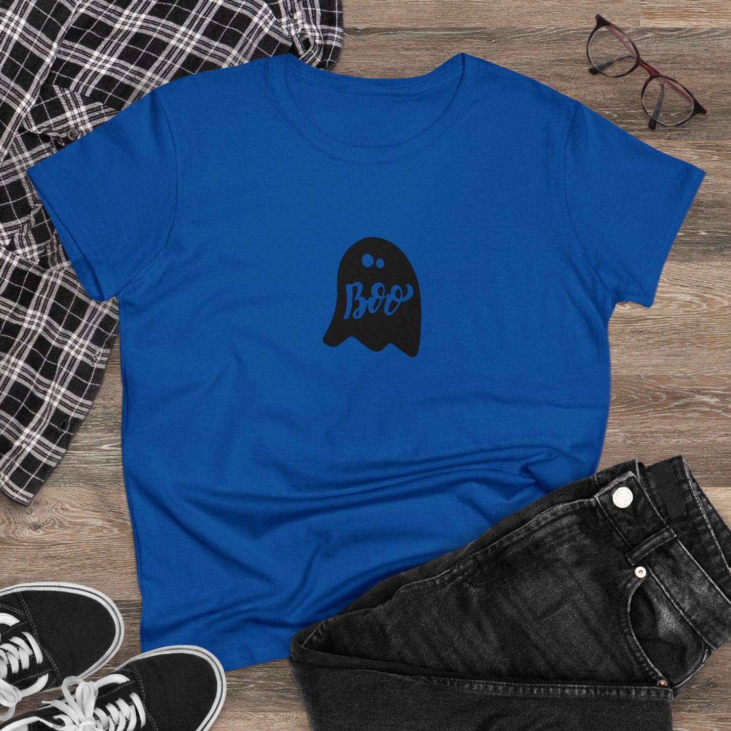 Boo Shirt, Cute Ghost, Halloween Graphic Shirts, Spooky Halloween Shirts, Scary Halloween Shirt Designs, Cute Halloween Graphic Tees, Funny Halloween Shirt Ideas