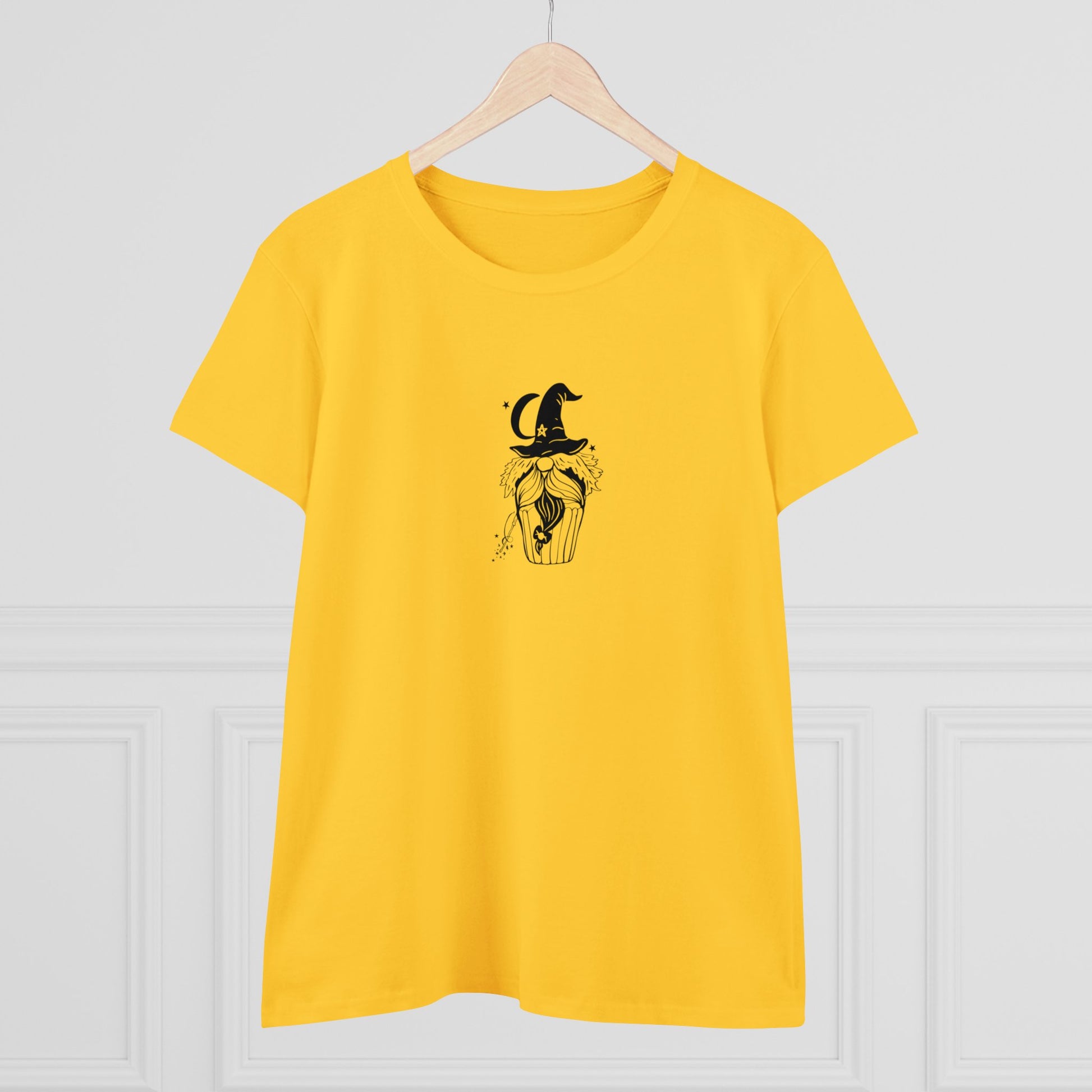 Witch Cupcake, Halloween Cupcake Designs, Halloween Graphic Shirts, Spooky Halloween Shirts, Cute Halloween Graphic Tees