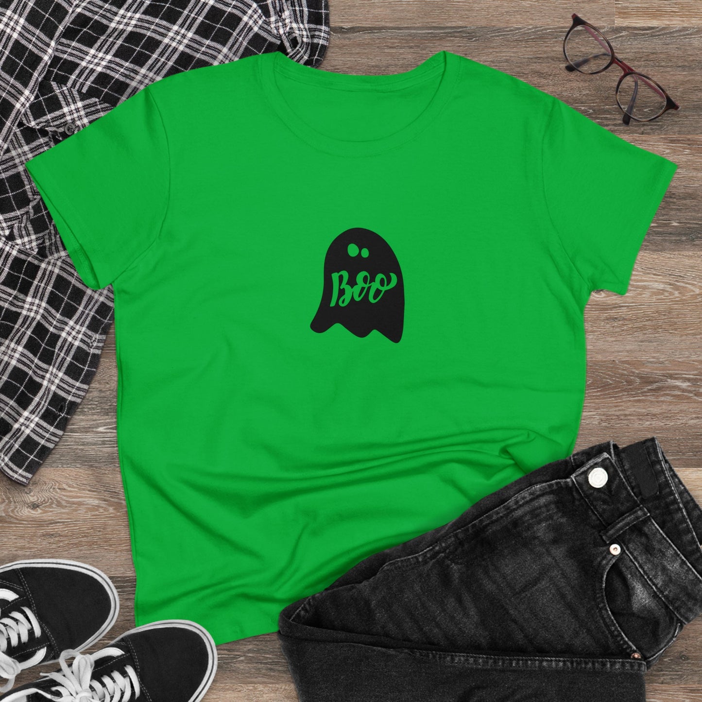 Boo Shirt, Cute Ghost, Halloween Graphic Shirts, Spooky Halloween Shirts, Scary Halloween Shirt Designs, Cute Halloween Graphic Tees, Funny Halloween Shirt Ideas