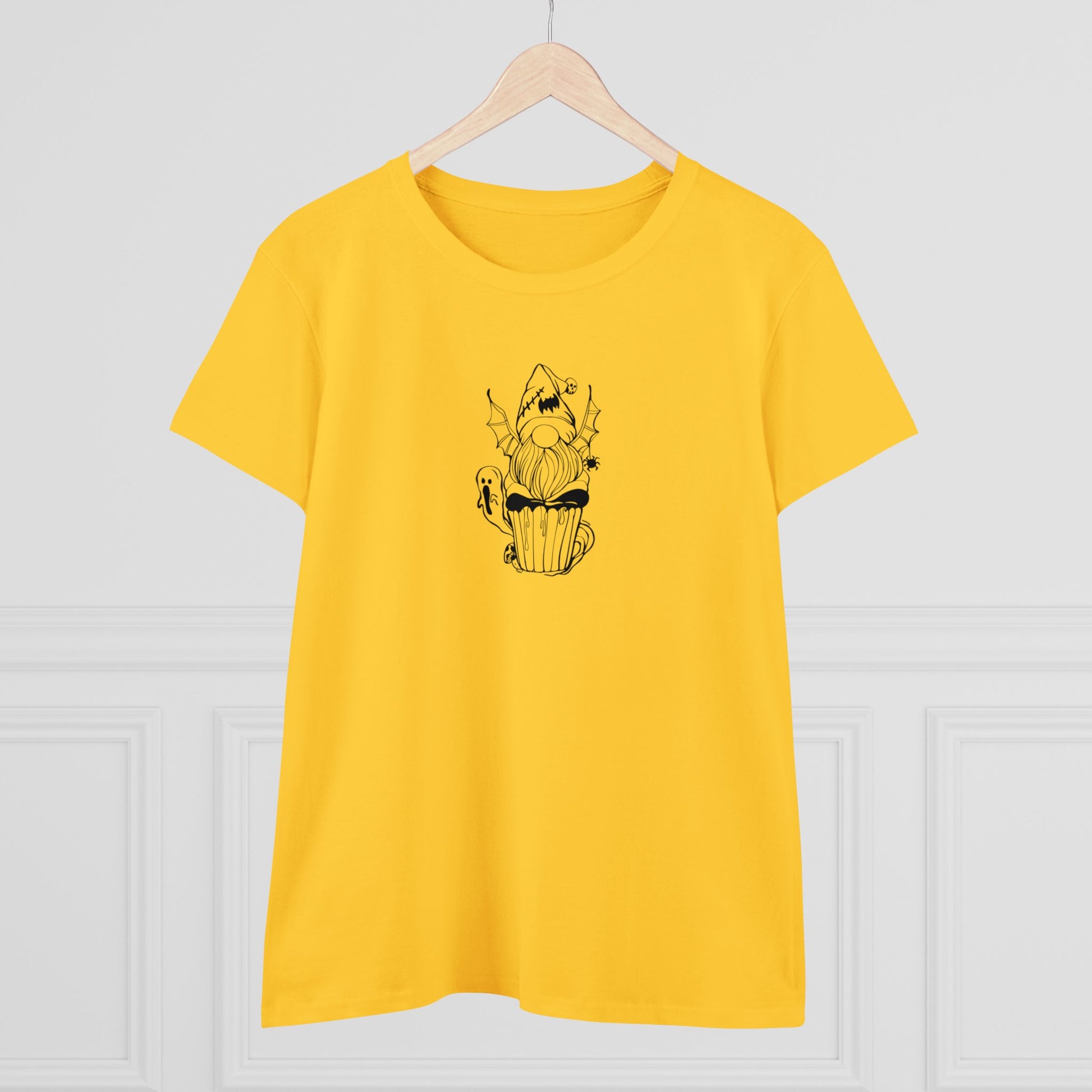 Spooky Elf Cupcake, Halloween Cupcake Designs, Halloween Graphic Shirts, Spooky Halloween Shirts, Cute Halloween Graphic Tees