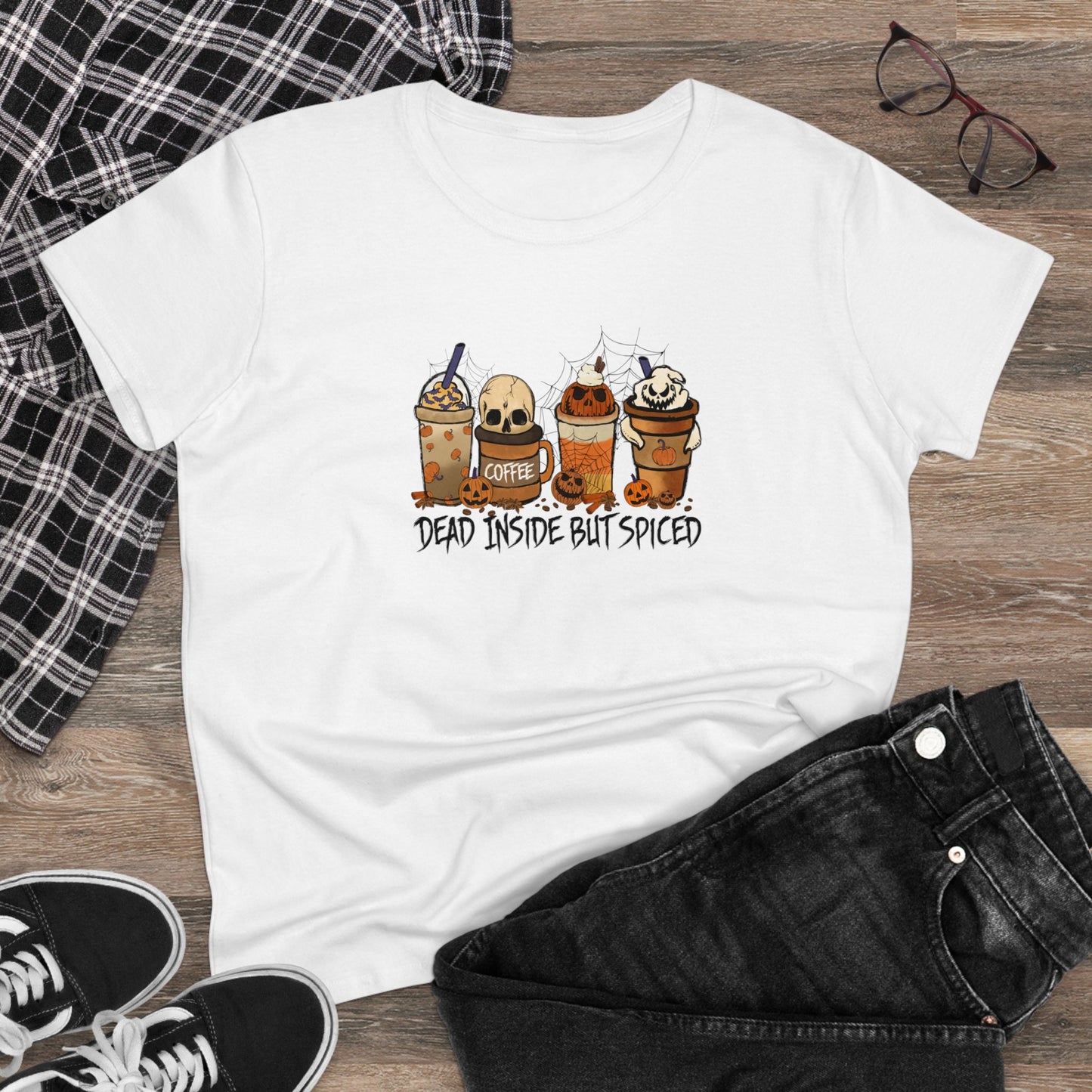 Dead Inside But Spiced, Halloween Graphic Shirts, Spooky Halloween Shirts, Scary Halloween Shirt Designs, Cute Halloween Graphic Tees, Funny Halloween Shirt Ideas