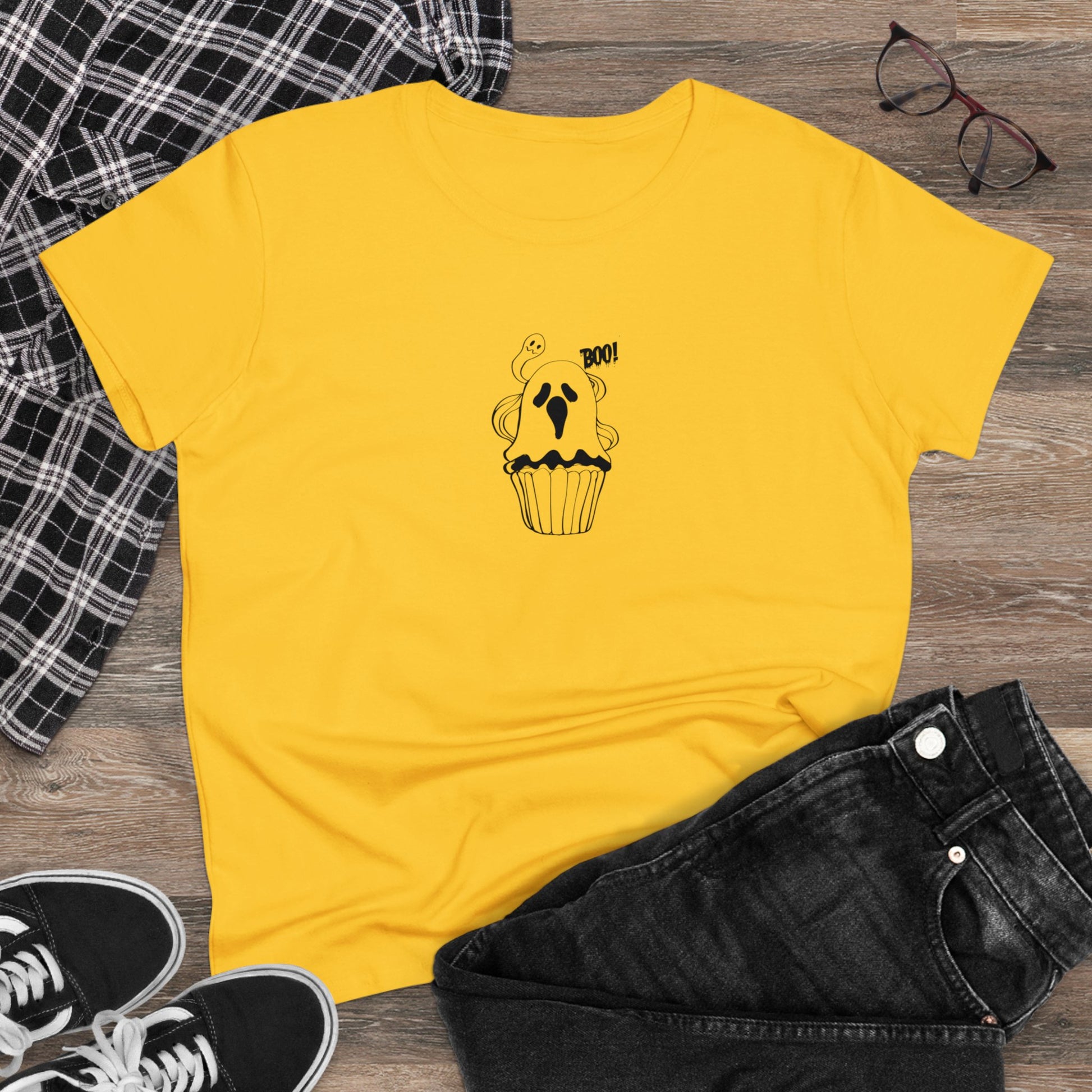 Cute Ghost Cupcake, Halloween Cupcake Designs, Halloween Graphic Shirts, Spooky Halloween Shirts, Cute Halloween Graphic Tees