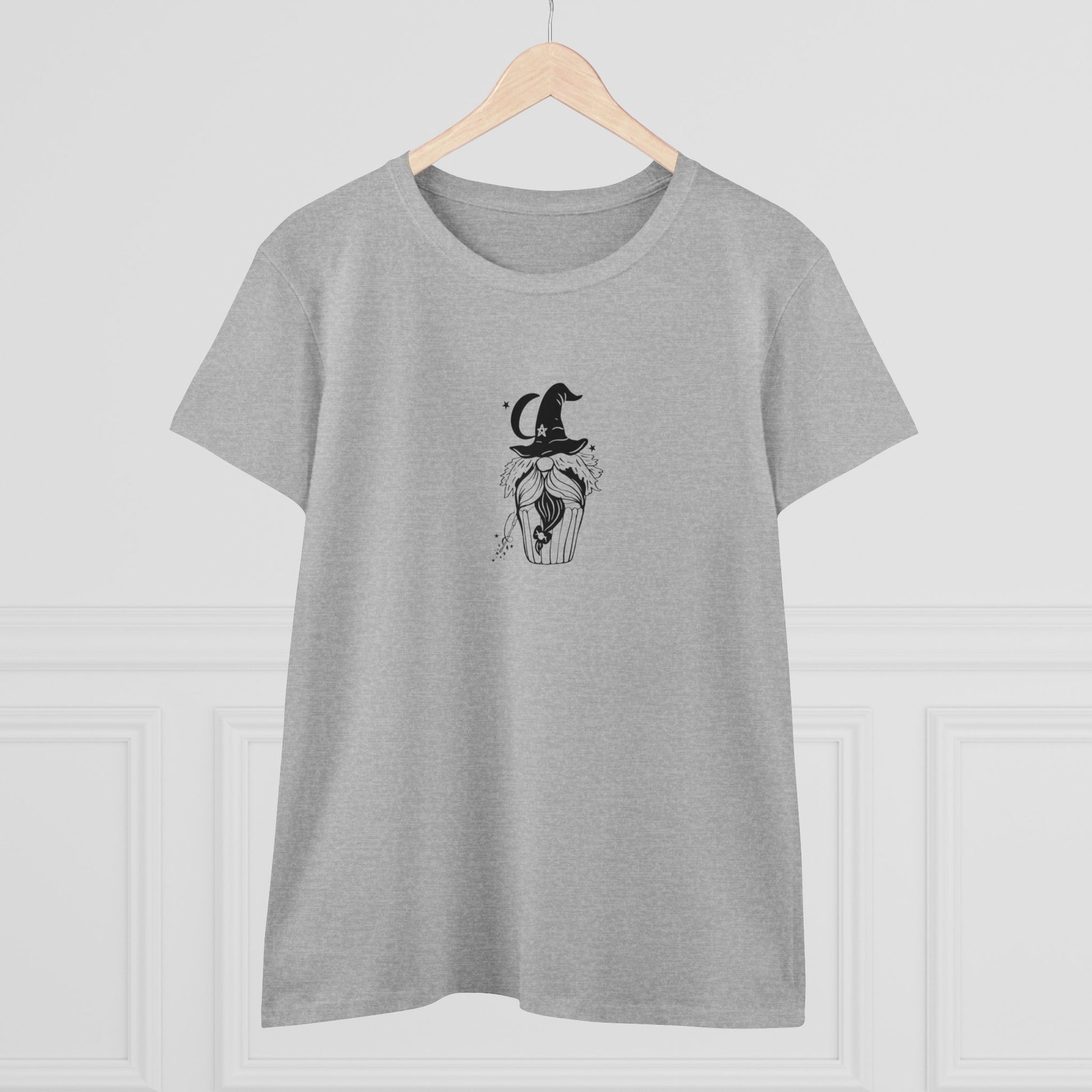 Witch Cupcake, Halloween Cupcake Designs, Halloween Graphic Shirts, Spooky Halloween Shirts, Cute Halloween Graphic Tees