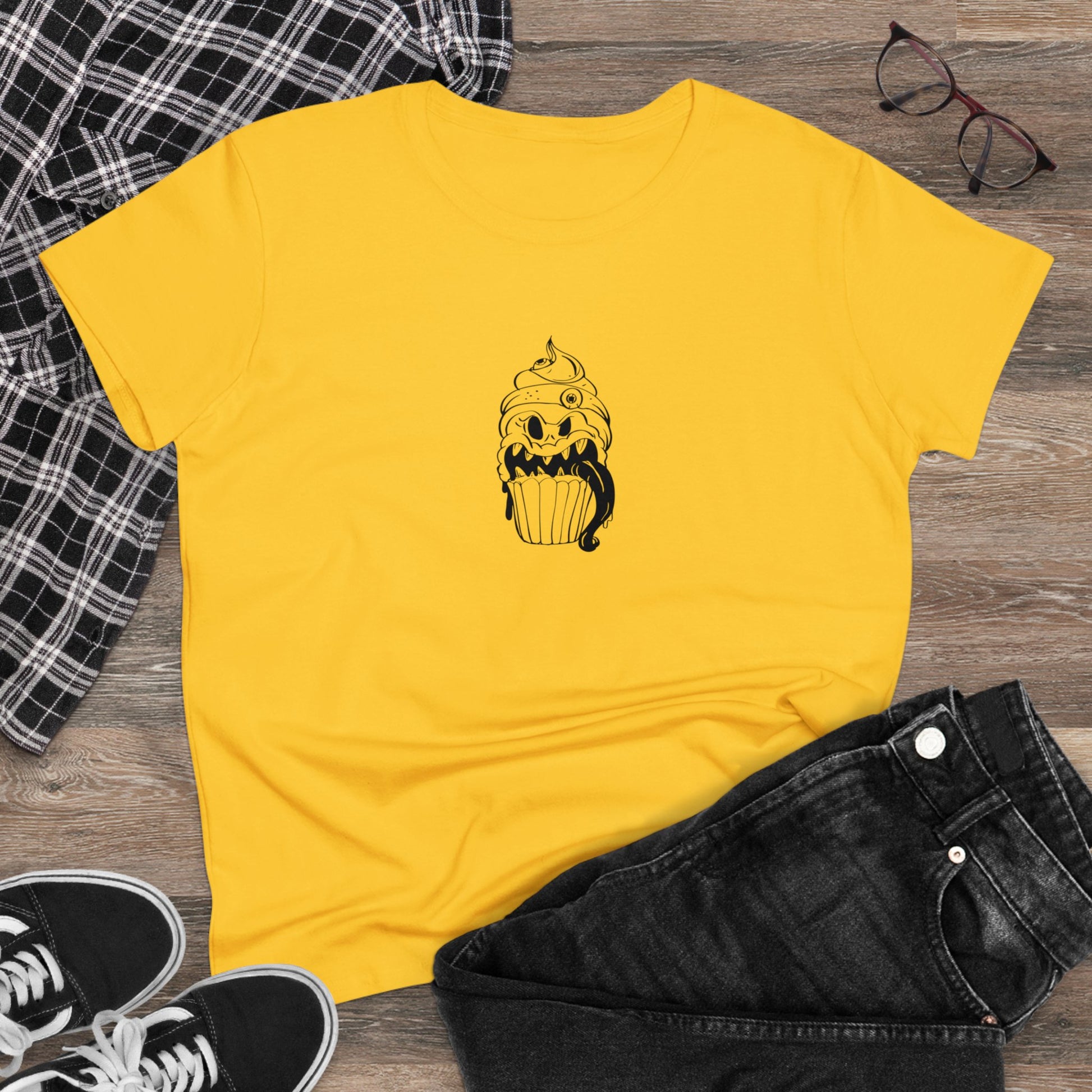 Ghoul Tongue Cupcake, Halloween Cupcake Designs, Halloween Graphic Shirts, Spooky Halloween Shirts, Cute Halloween Graphic Tees