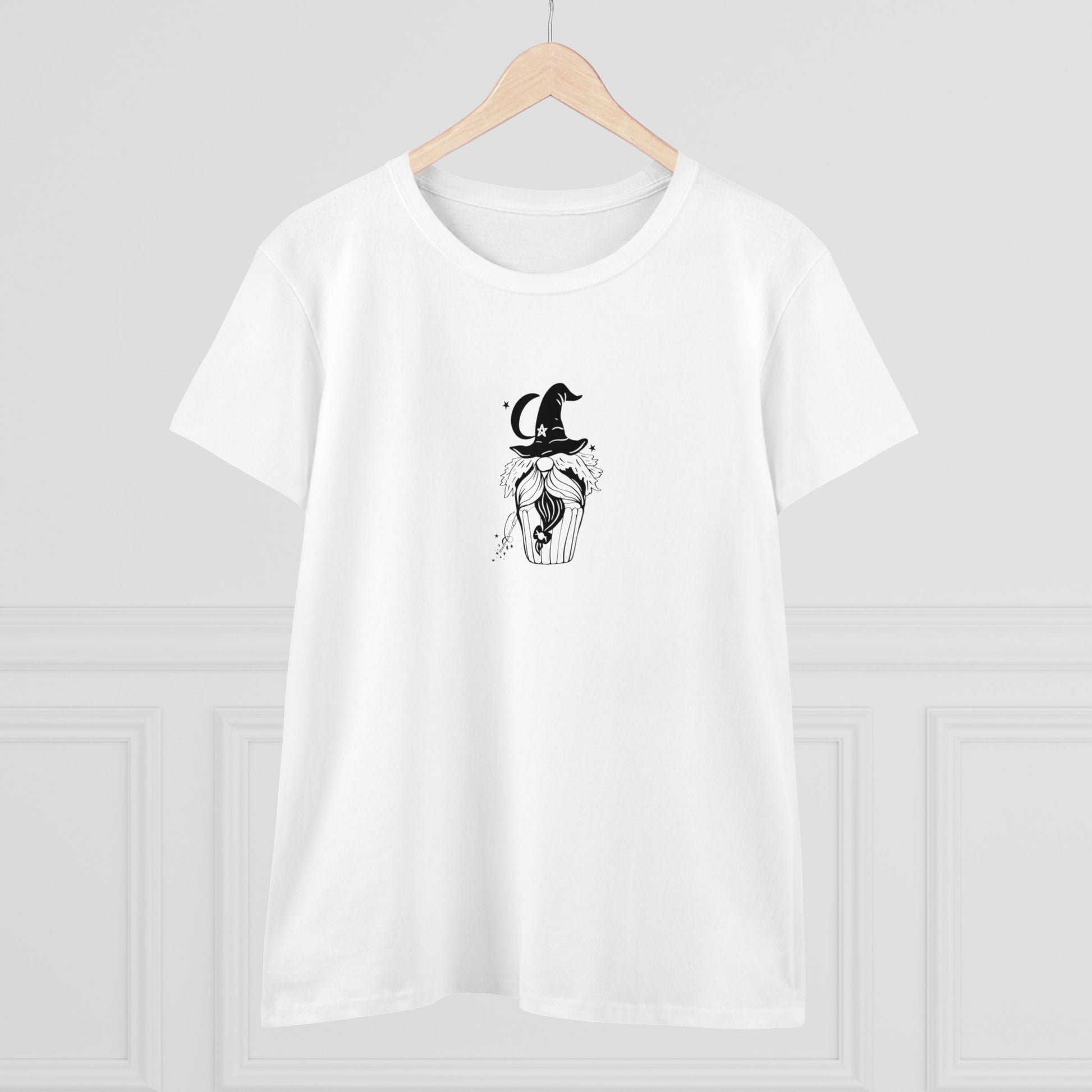 Witch Cupcake, Halloween Cupcake Designs, Halloween Graphic Shirts, Spooky Halloween Shirts, Cute Halloween Graphic Tees